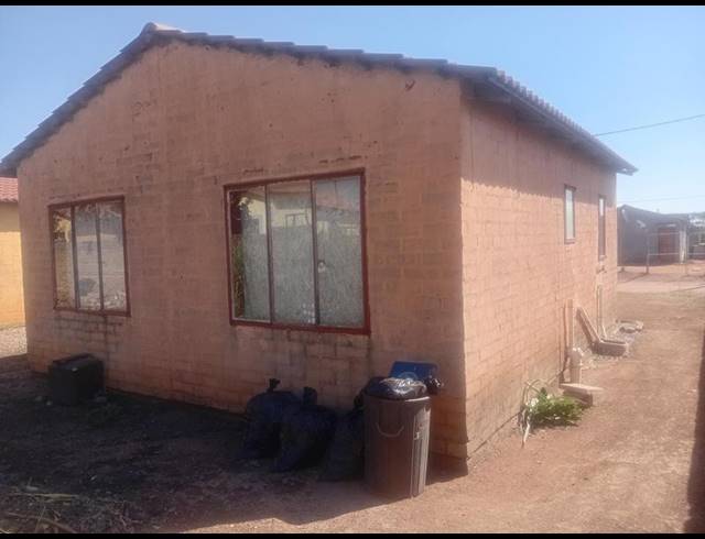 2 BEDROOM HOUSE FOR SALE IN SOSHANGUVE SOUTH